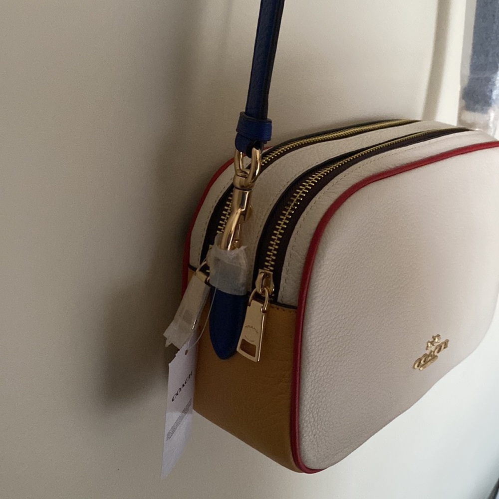 Coach Crossbody bag new with tags.    #2 - Picture 3 of 9